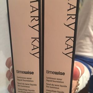 MaryKay 2for$10 Timewise luminous wear foundation